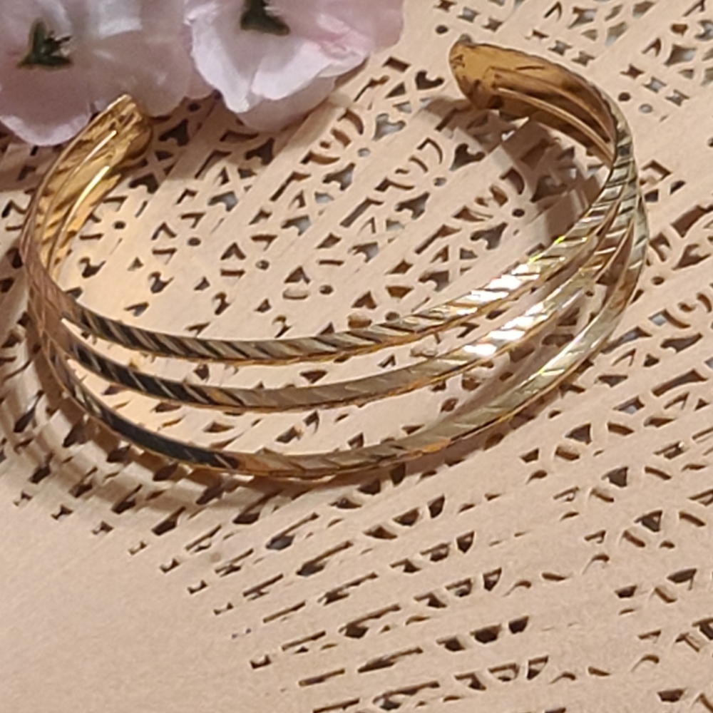Elegant Gold-Tone Twisted Cuff Bracelet